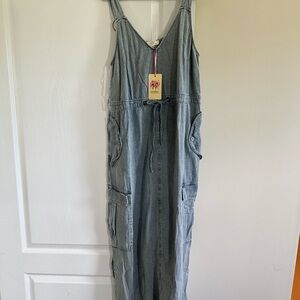 NWT women’s denim dress size large entro brand from Red Dress Boutique